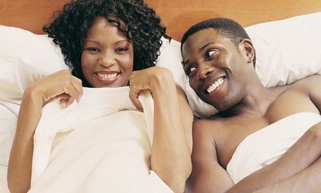 black-couple-bed1